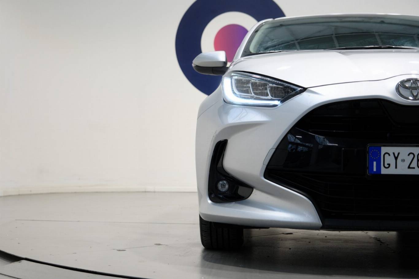TOYOTA Yaris 47
