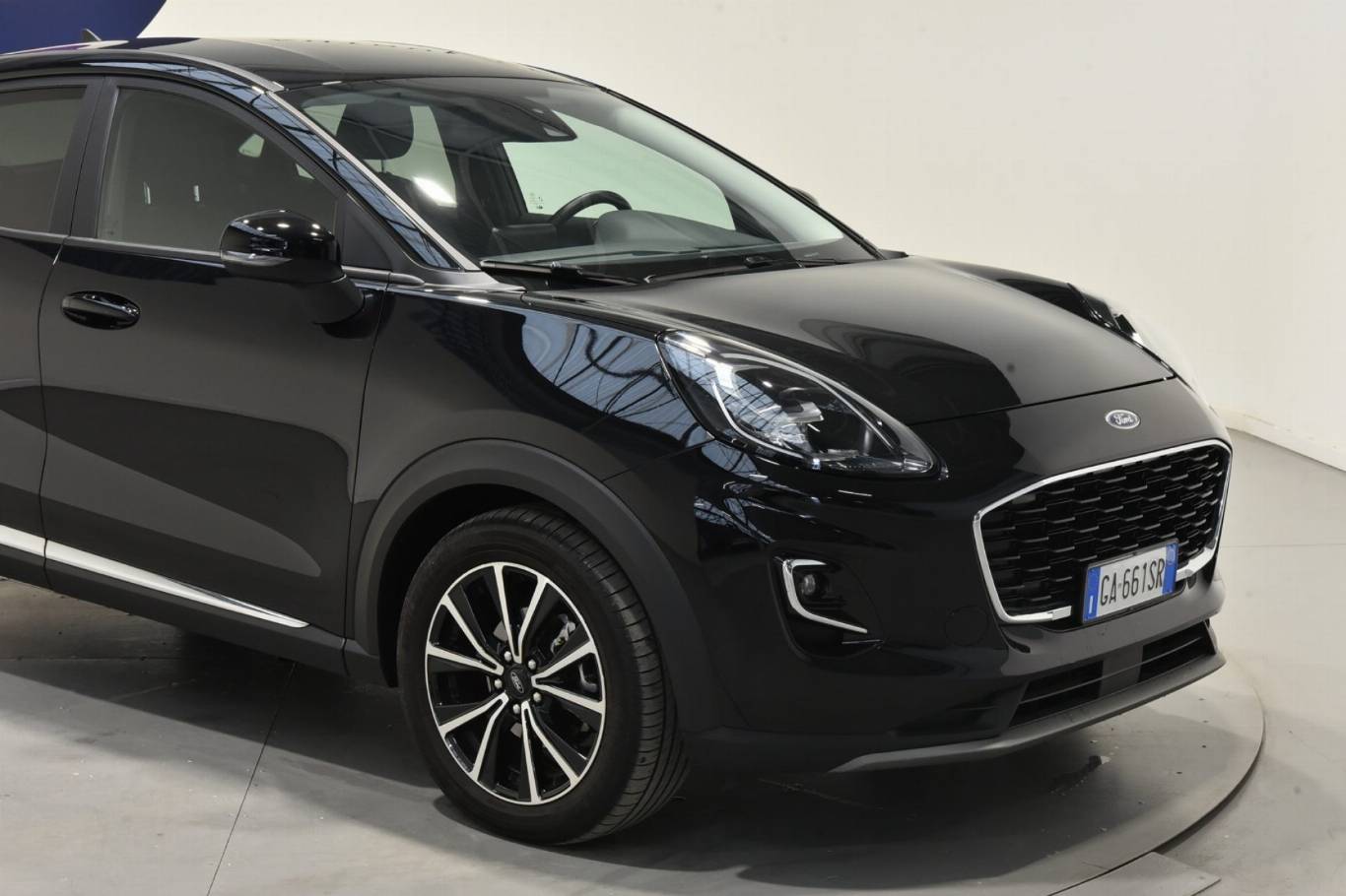 FORD Puma 18
