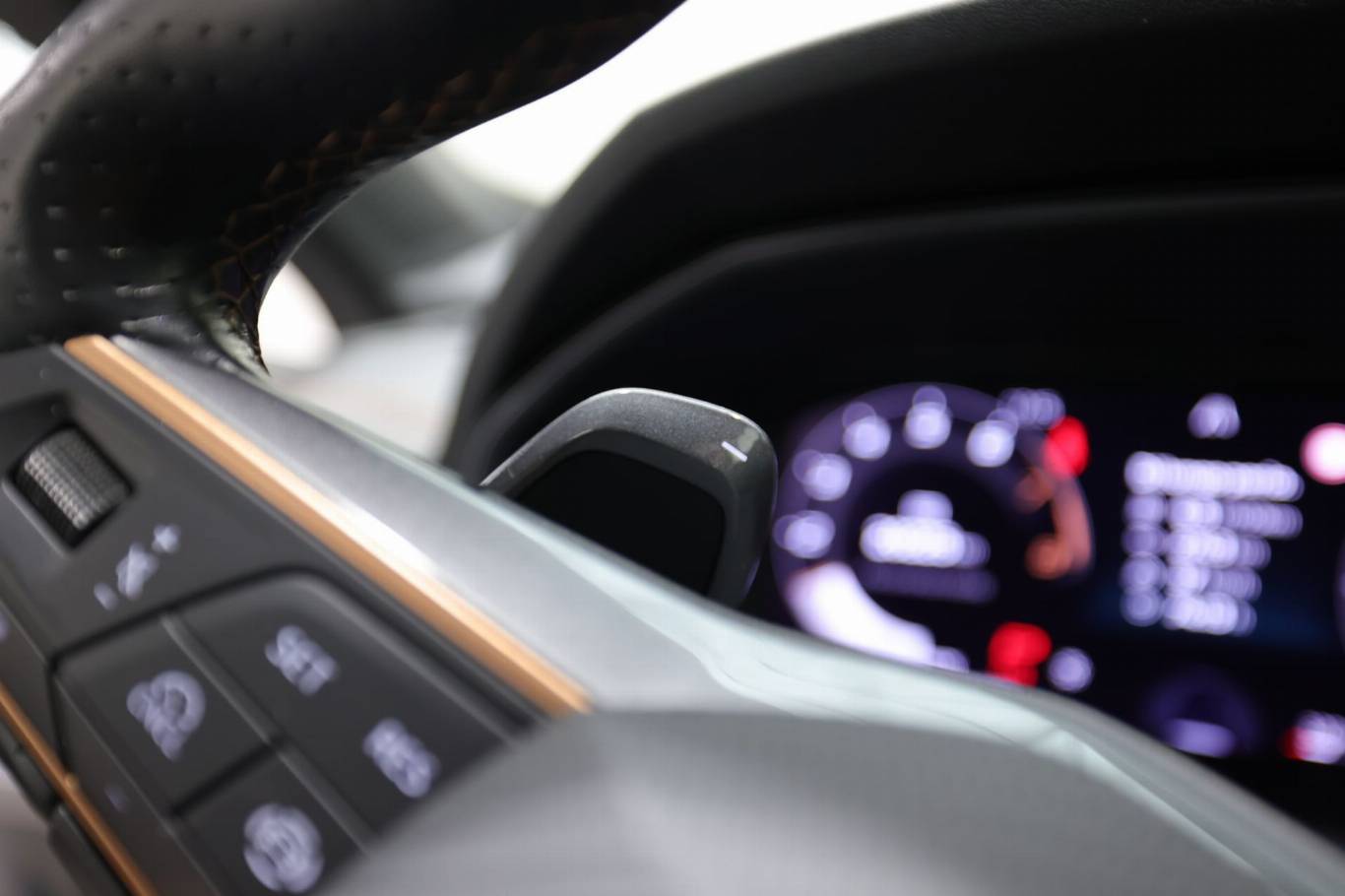 CUPRA Formentor 25