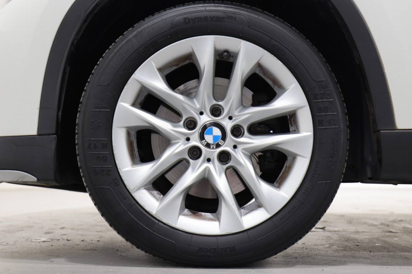 BMW X1 13