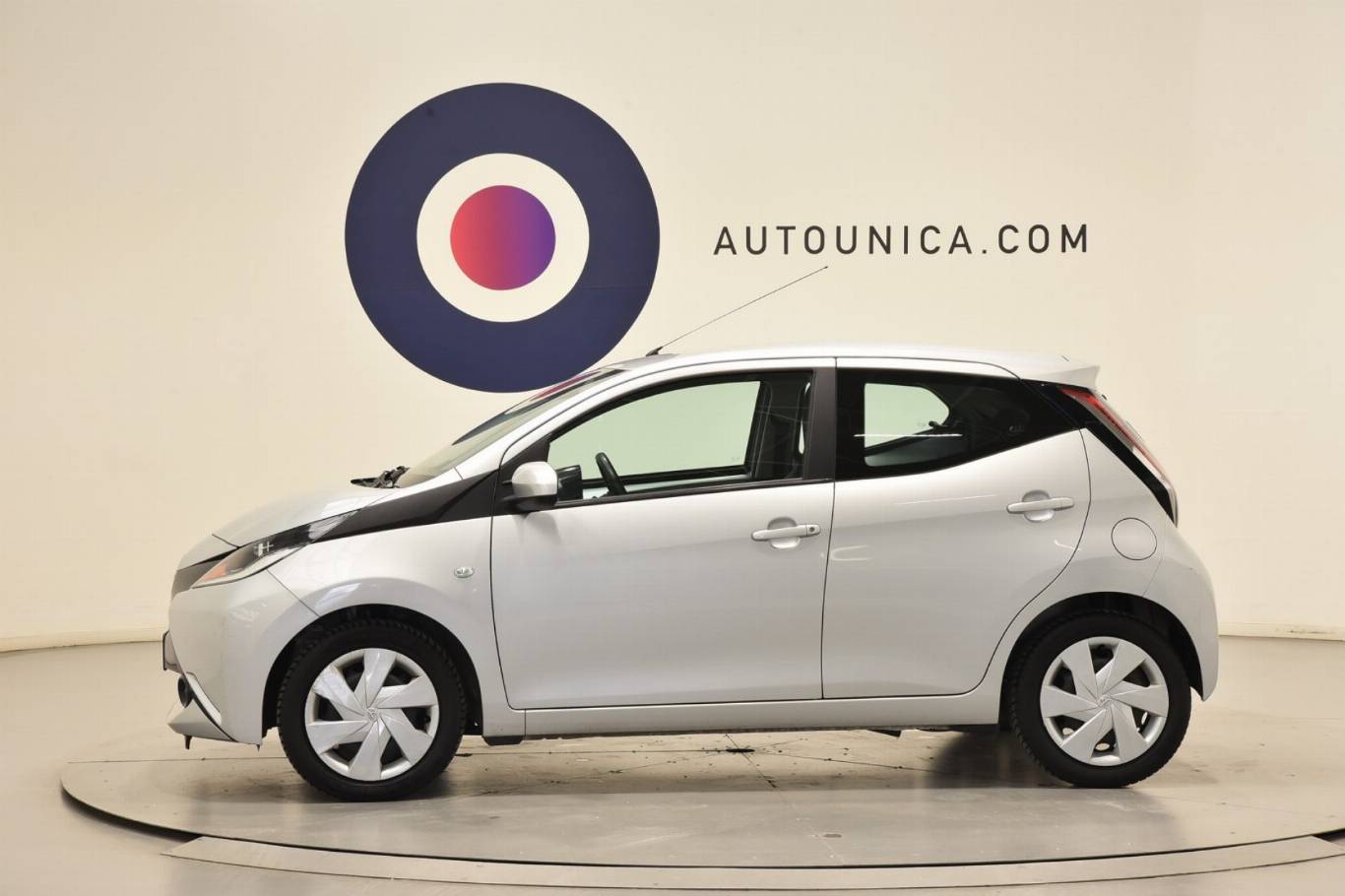 TOYOTA Aygo 12