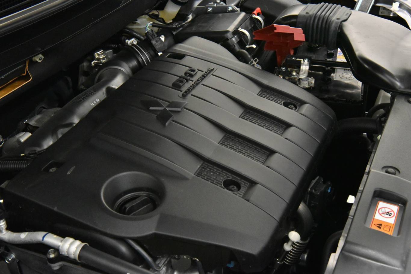 MITSUBISHI Outlander 41