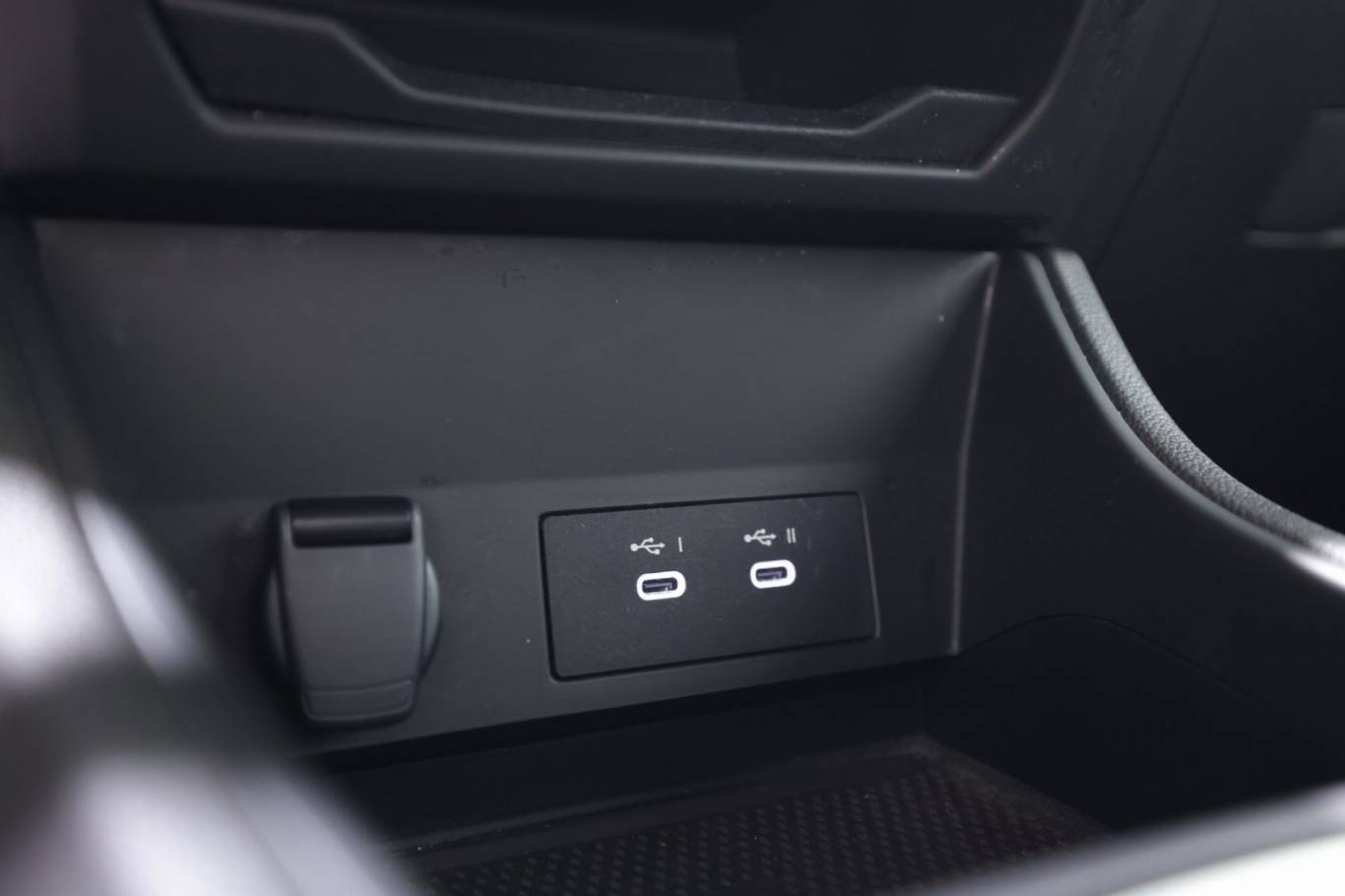 RENAULT Captur 29