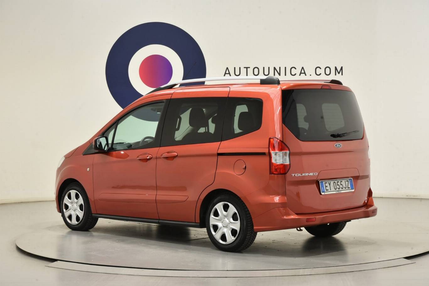FORD Tourneo Courier 2