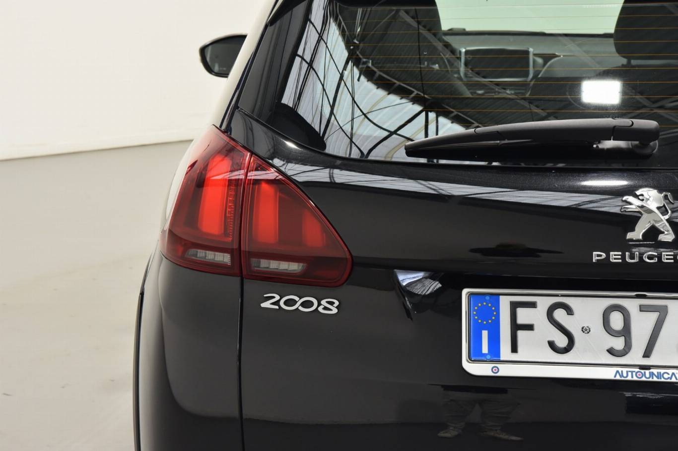 PEUGEOT 2008 30