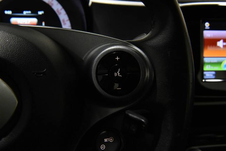 SMART ForFour 8