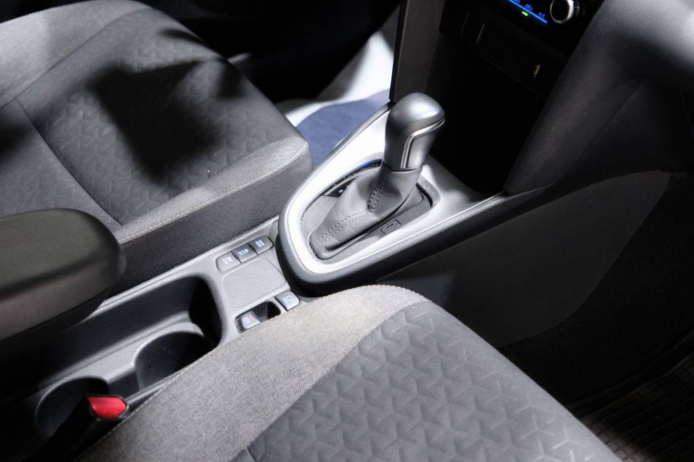 TOYOTA Yaris Cross 52