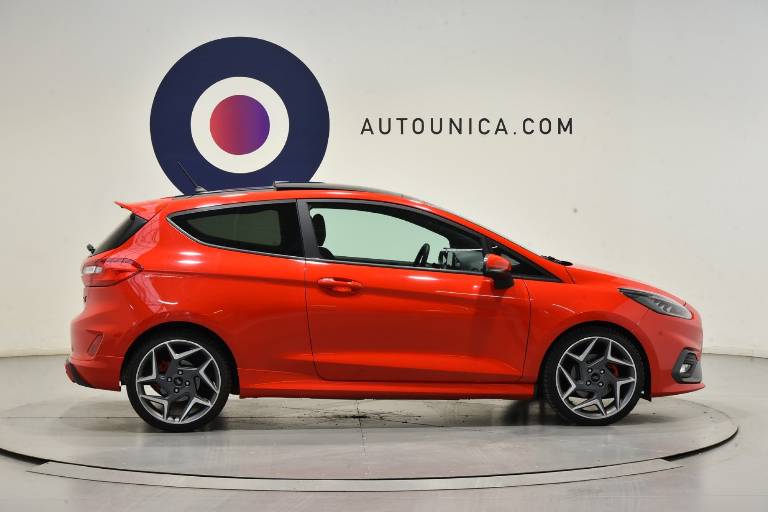 FORD Fiesta 31