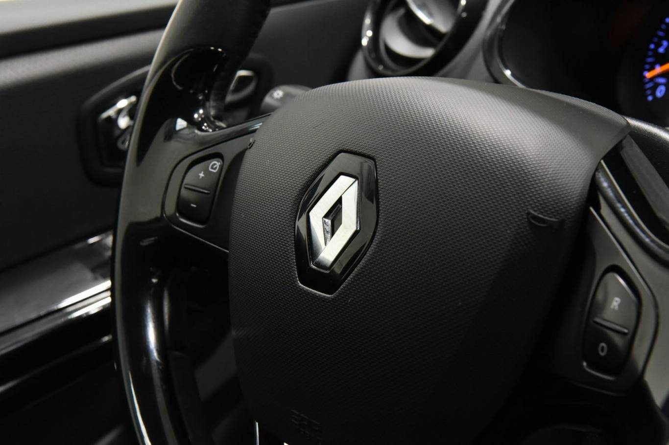 RENAULT Clio 34
