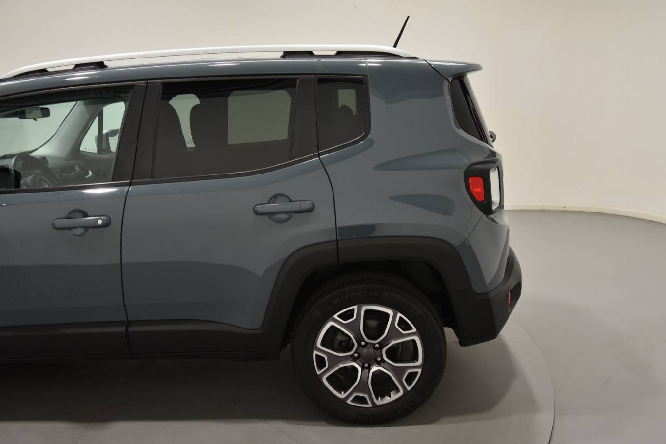 JEEP Renegade 57