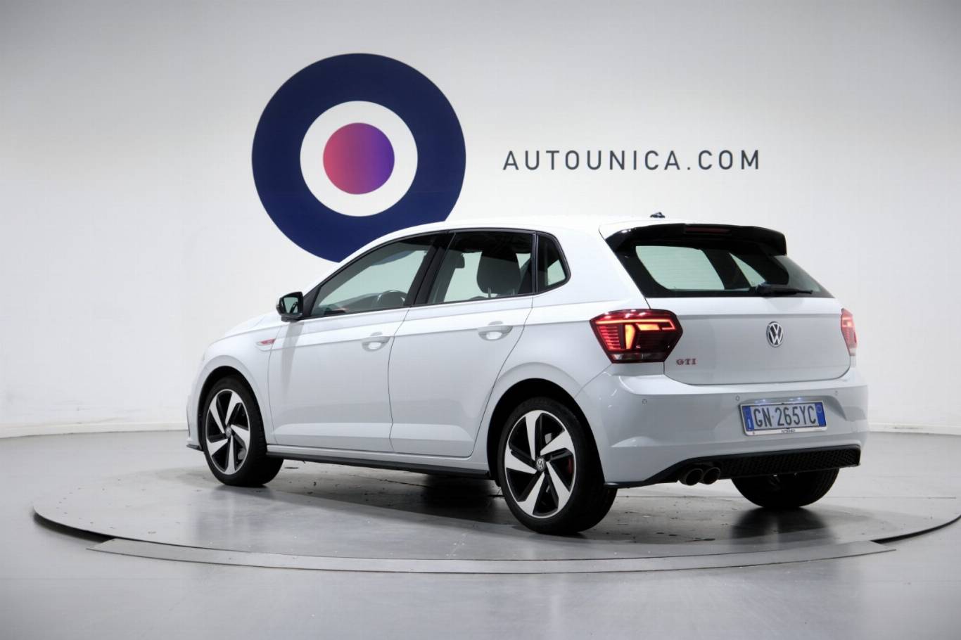 VOLKSWAGEN Polo GTI 13