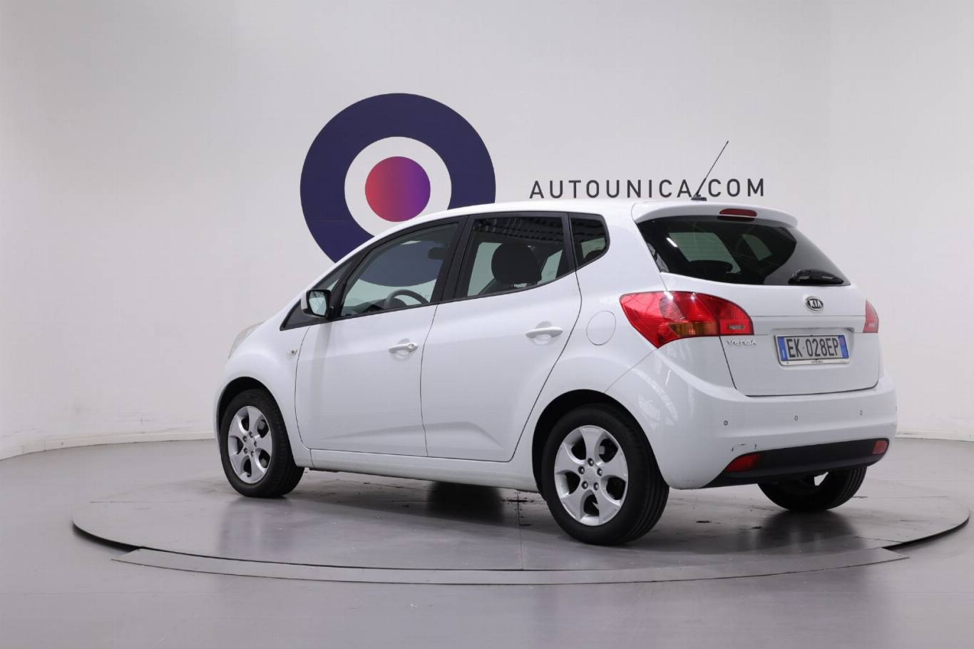 KIA Venga 17