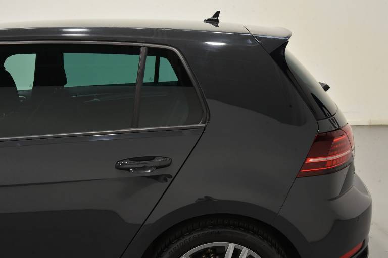 VOLKSWAGEN Golf 50
