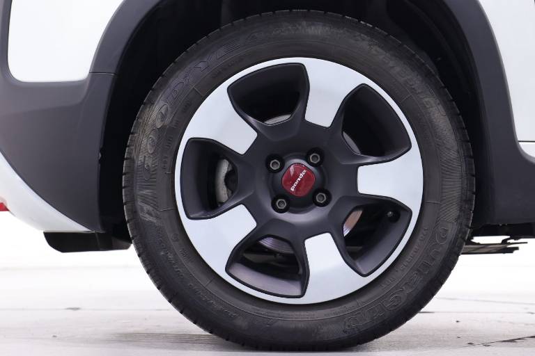 FIAT Panda Cross 14