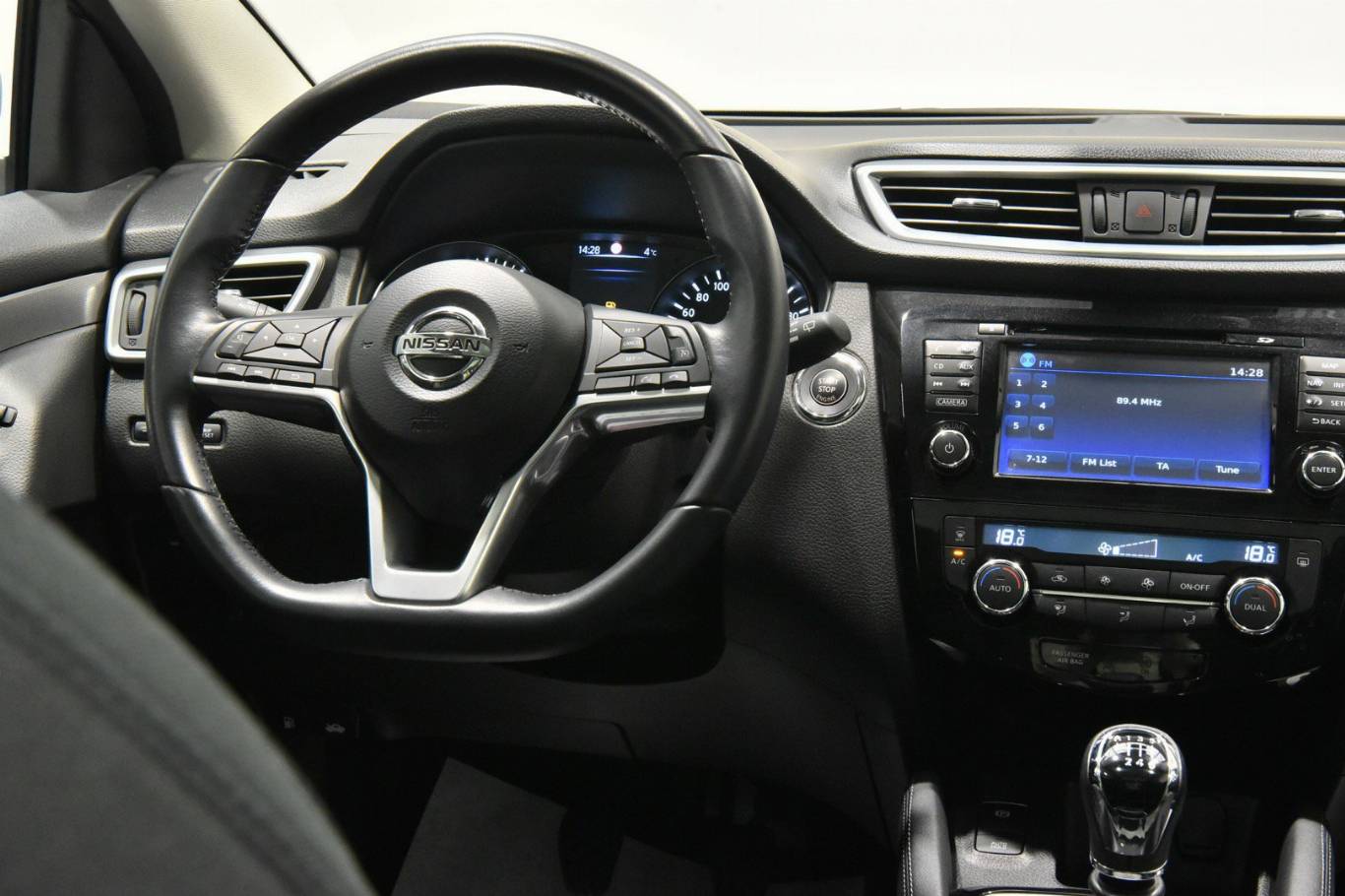 NISSAN Qashqai 23