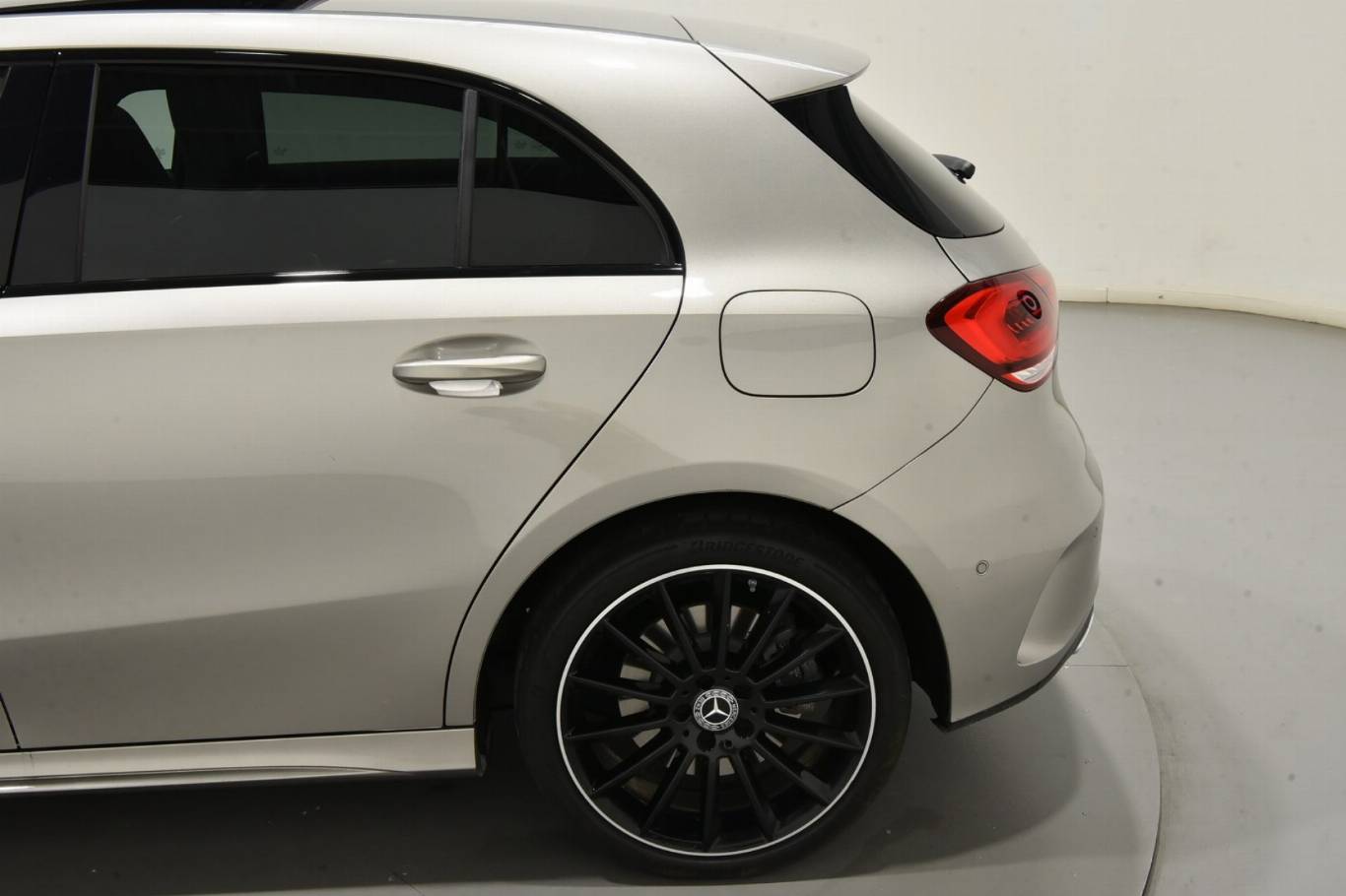 MERCEDES-BENZ A 250 49