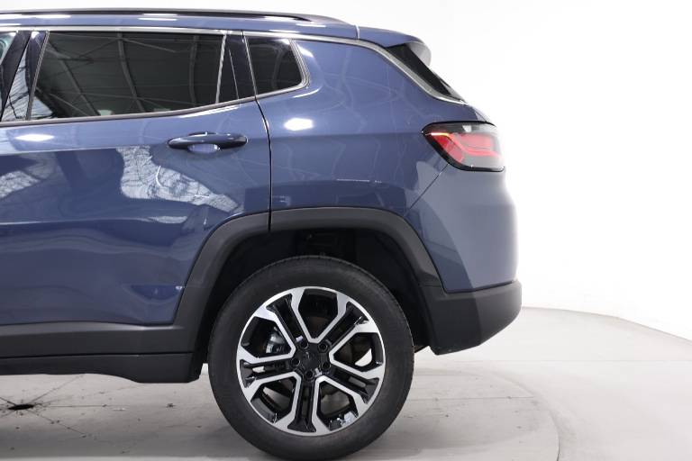 JEEP Compass 38