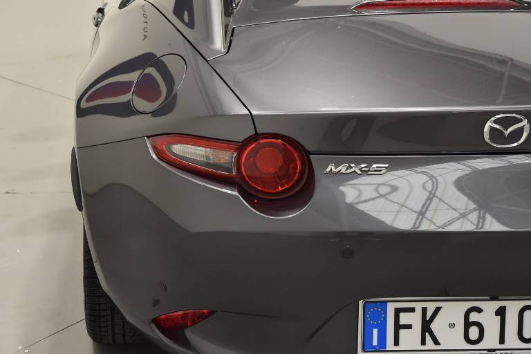 MAZDA MX-5 18