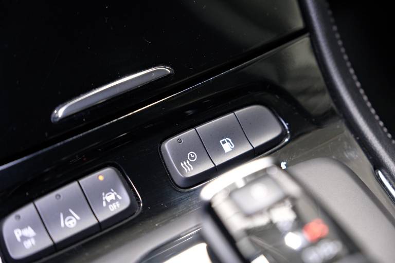 OPEL Grandland 32