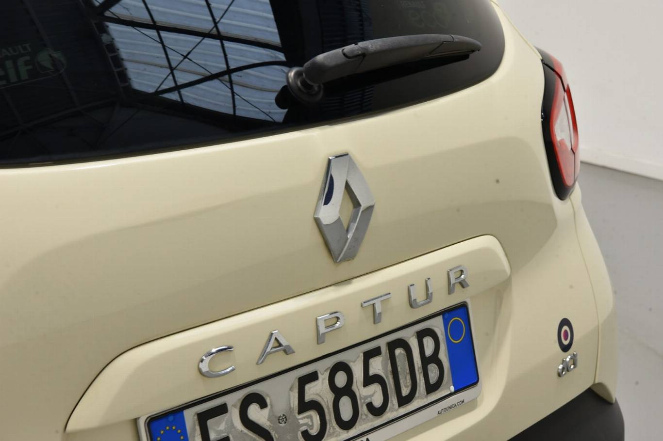 RENAULT Captur 43