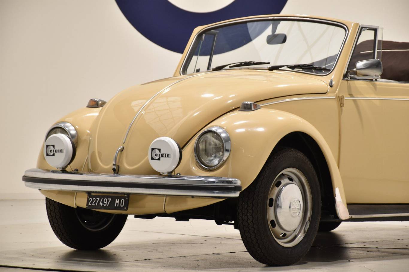 VOLKSWAGEN Maggiolino 13