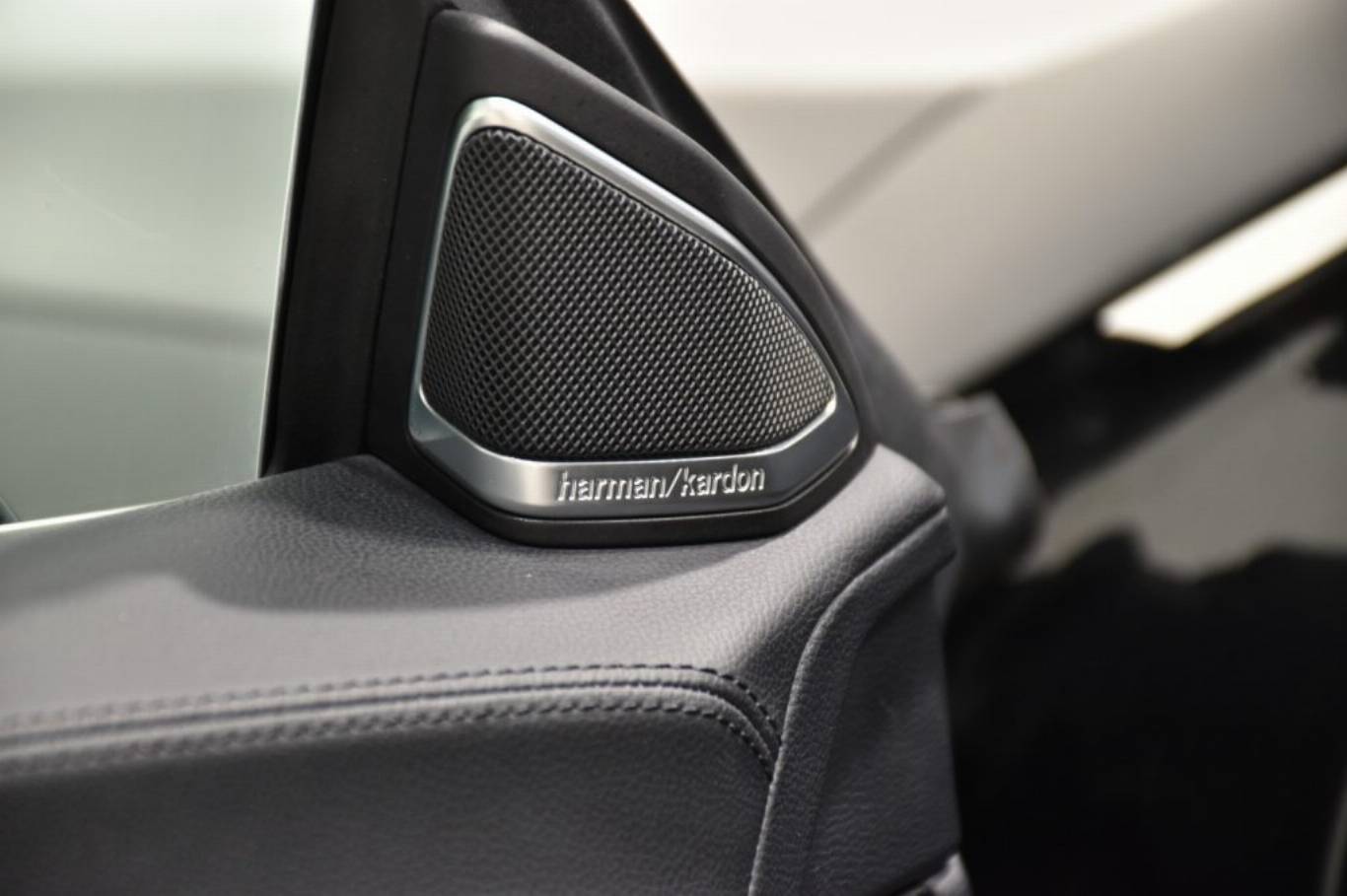 MERCEDES-BENZ CLS 250 61