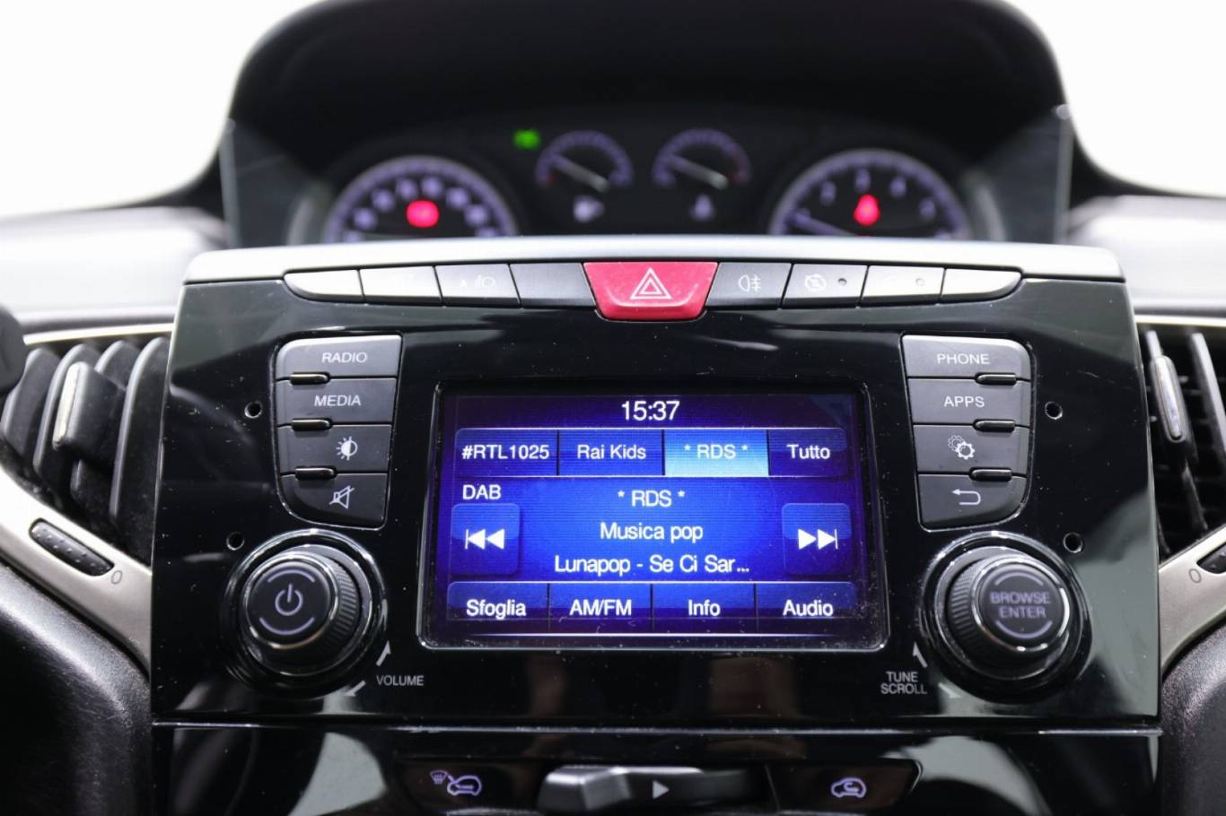 LANCIA Ypsilon 23