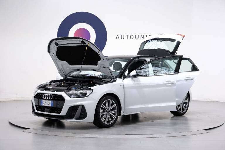 AUDI A1 67