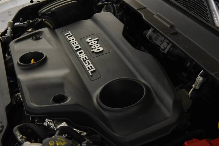 JEEP Compass 52