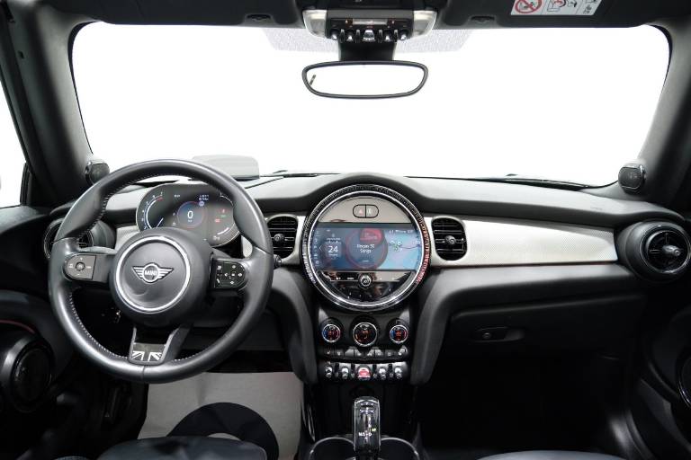 MINI Cooper 11
