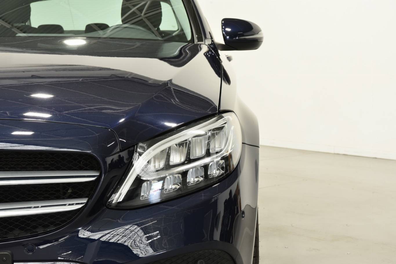 MERCEDES-BENZ C 220 37