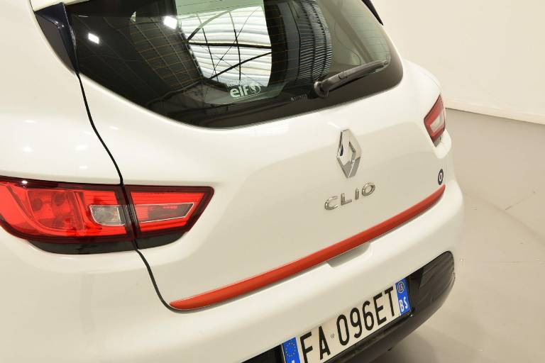 RENAULT Clio 41