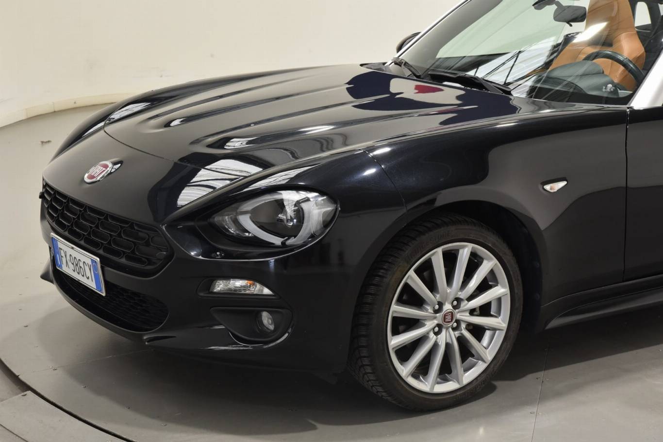 FIAT 124 Spider 15