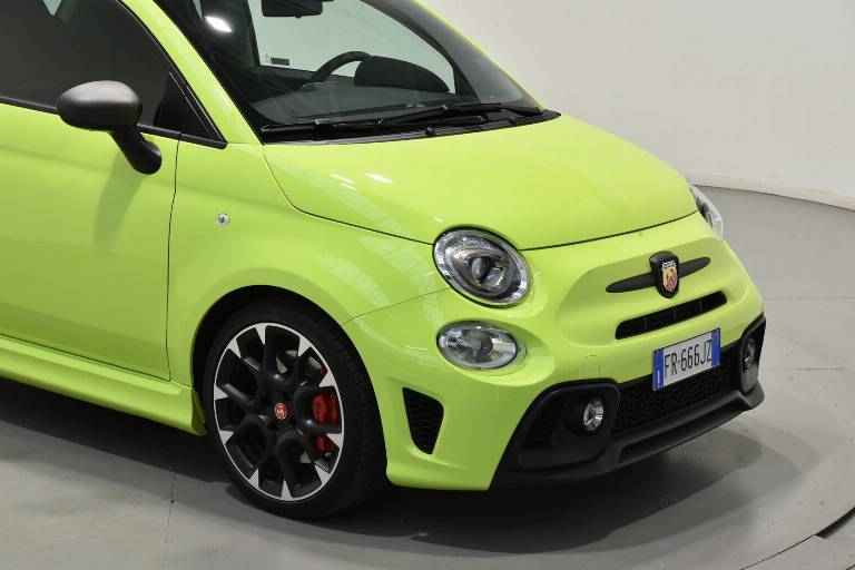 ABARTH 595 Competizione 16