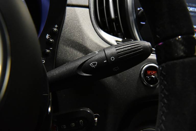 ABARTH 695 27
