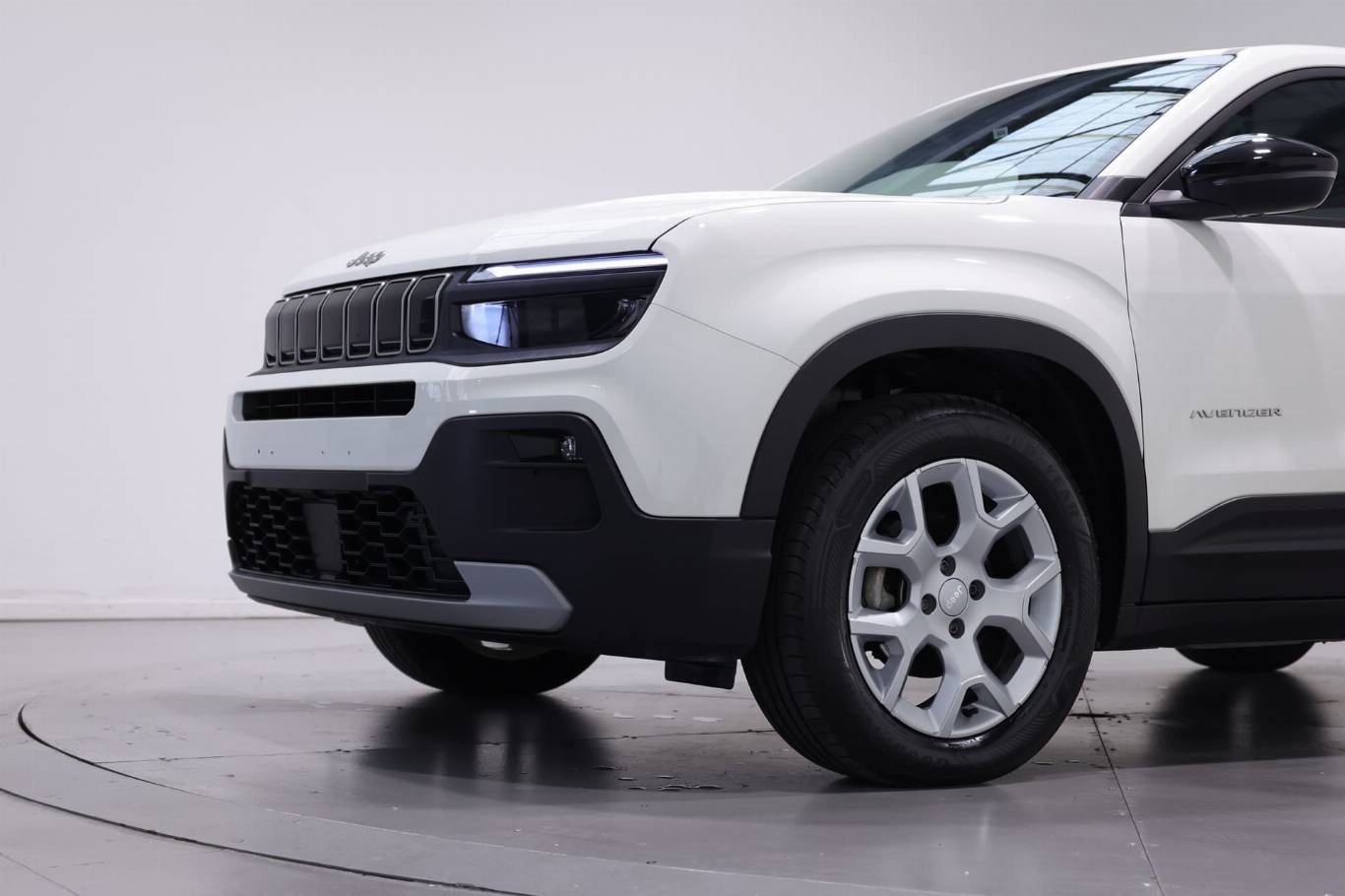 JEEP Avenger 47