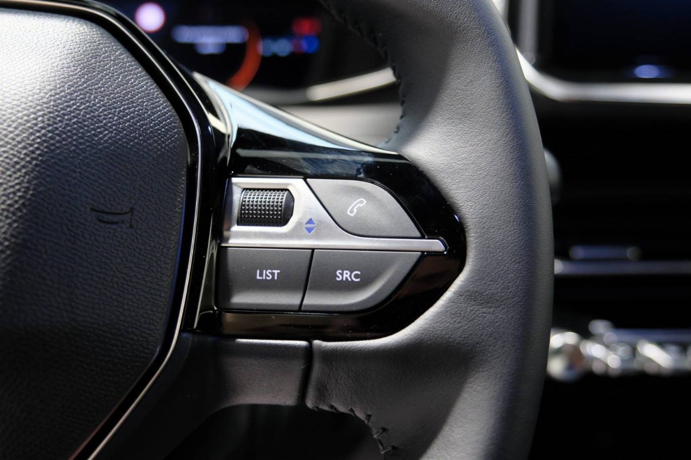 PEUGEOT 2008 20
