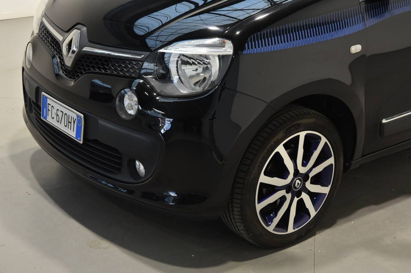 RENAULT Twingo 43