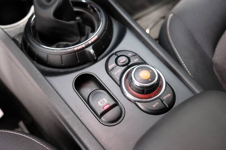 MINI Cooper Clubman 30