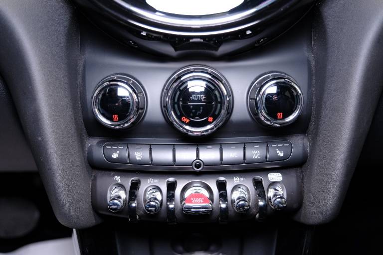 MINI Cooper 25