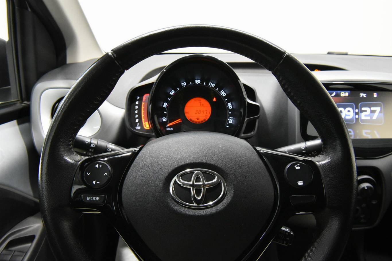 TOYOTA Aygo 24