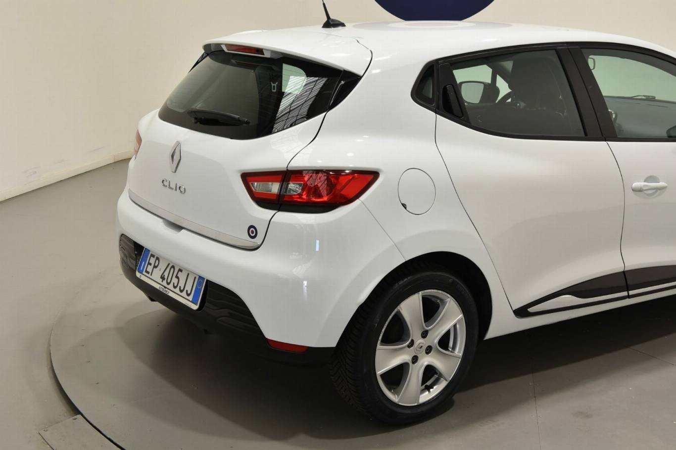RENAULT Clio 19