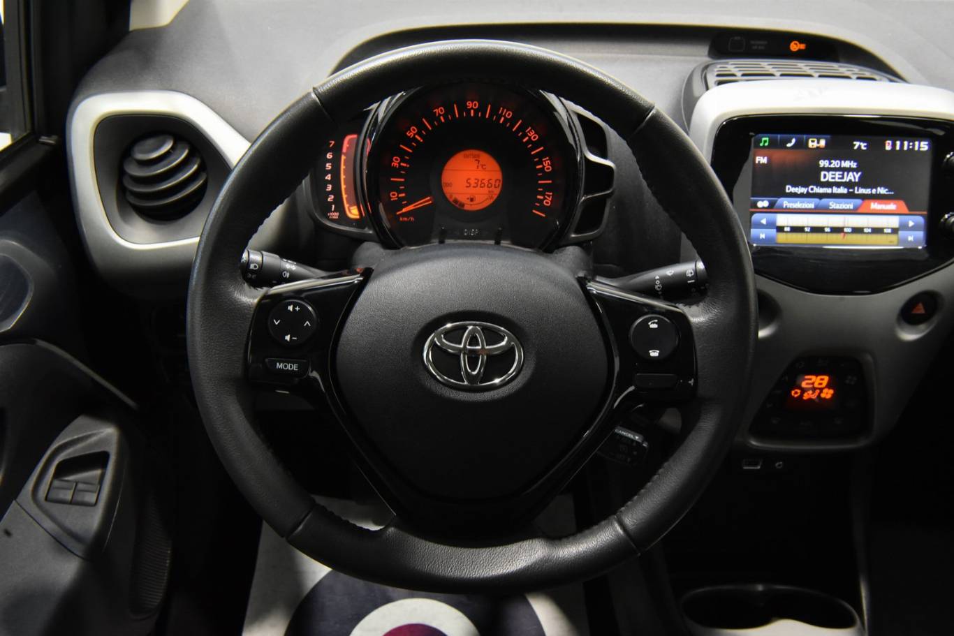 TOYOTA Aygo 23