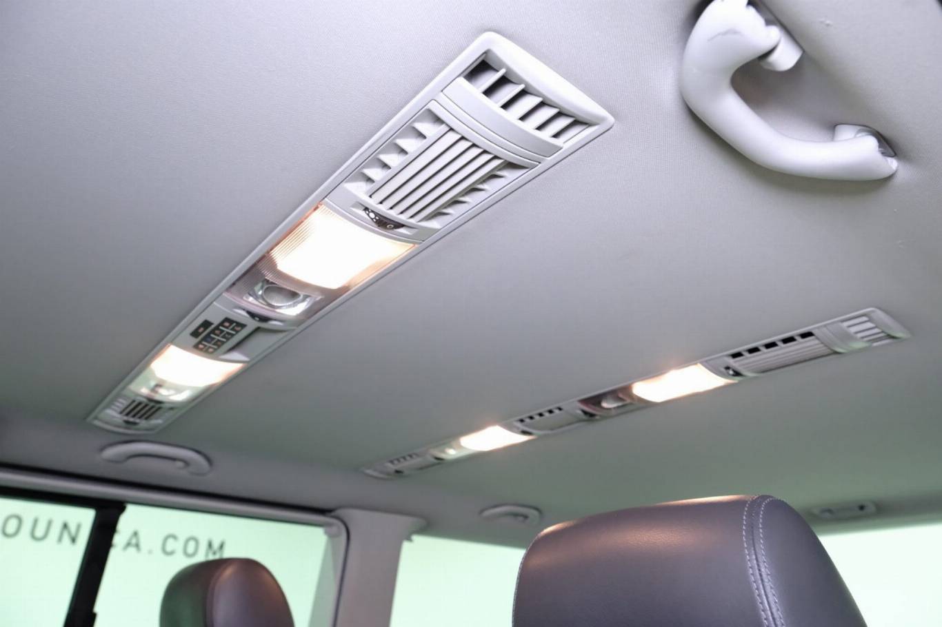 VOLKSWAGEN T5 Multivan 46