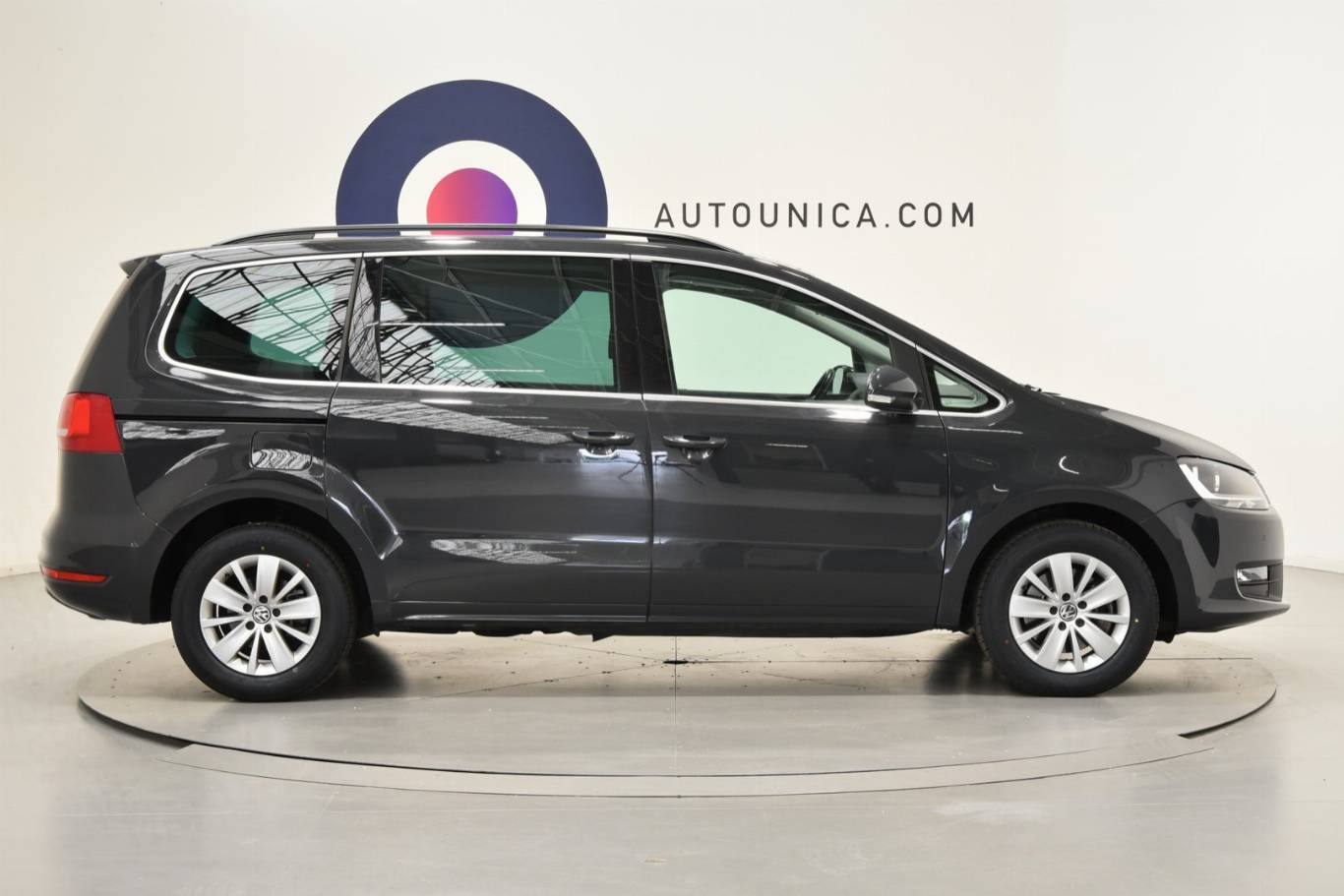 VOLKSWAGEN Sharan 29