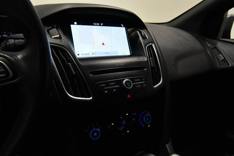 FORD Focus 12