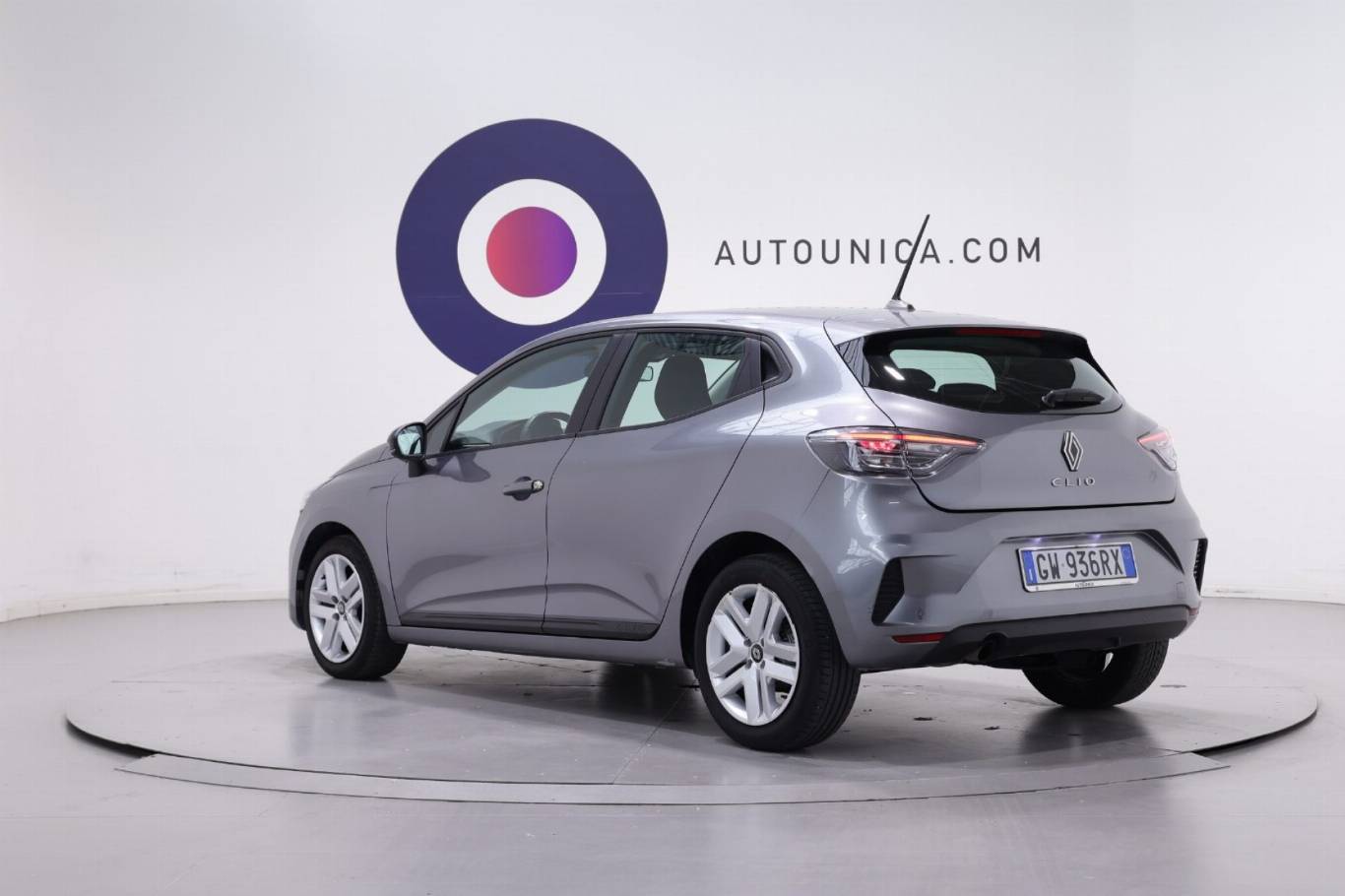 RENAULT Clio 16