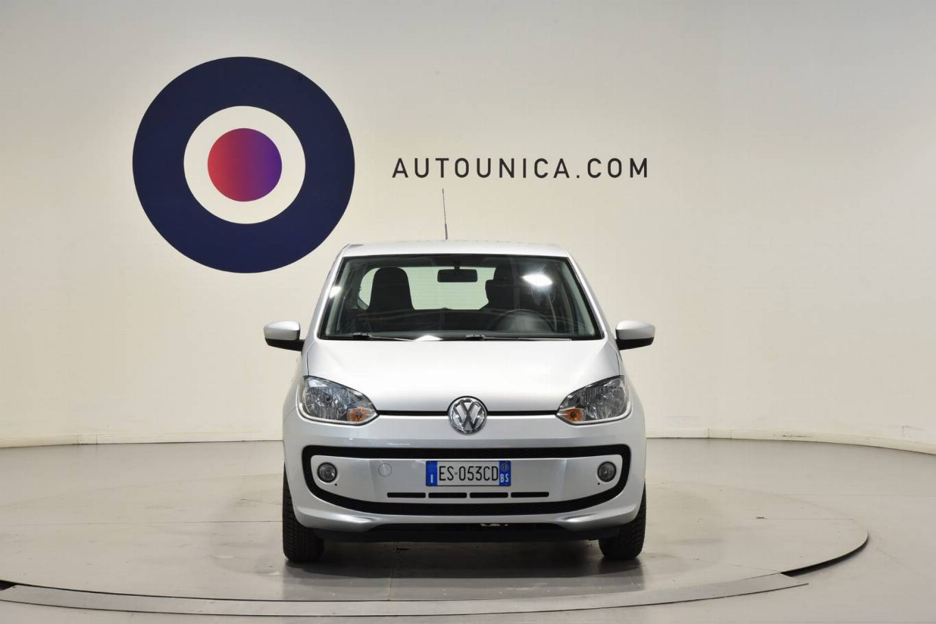 VOLKSWAGEN Up! 5