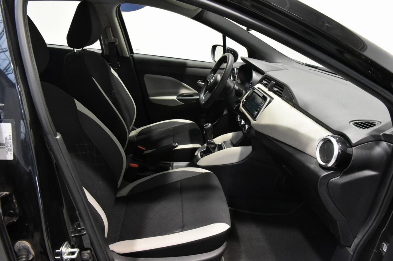 NISSAN Micra 25