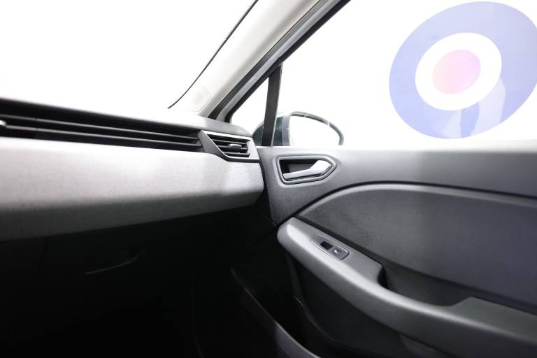 RENAULT Clio 32